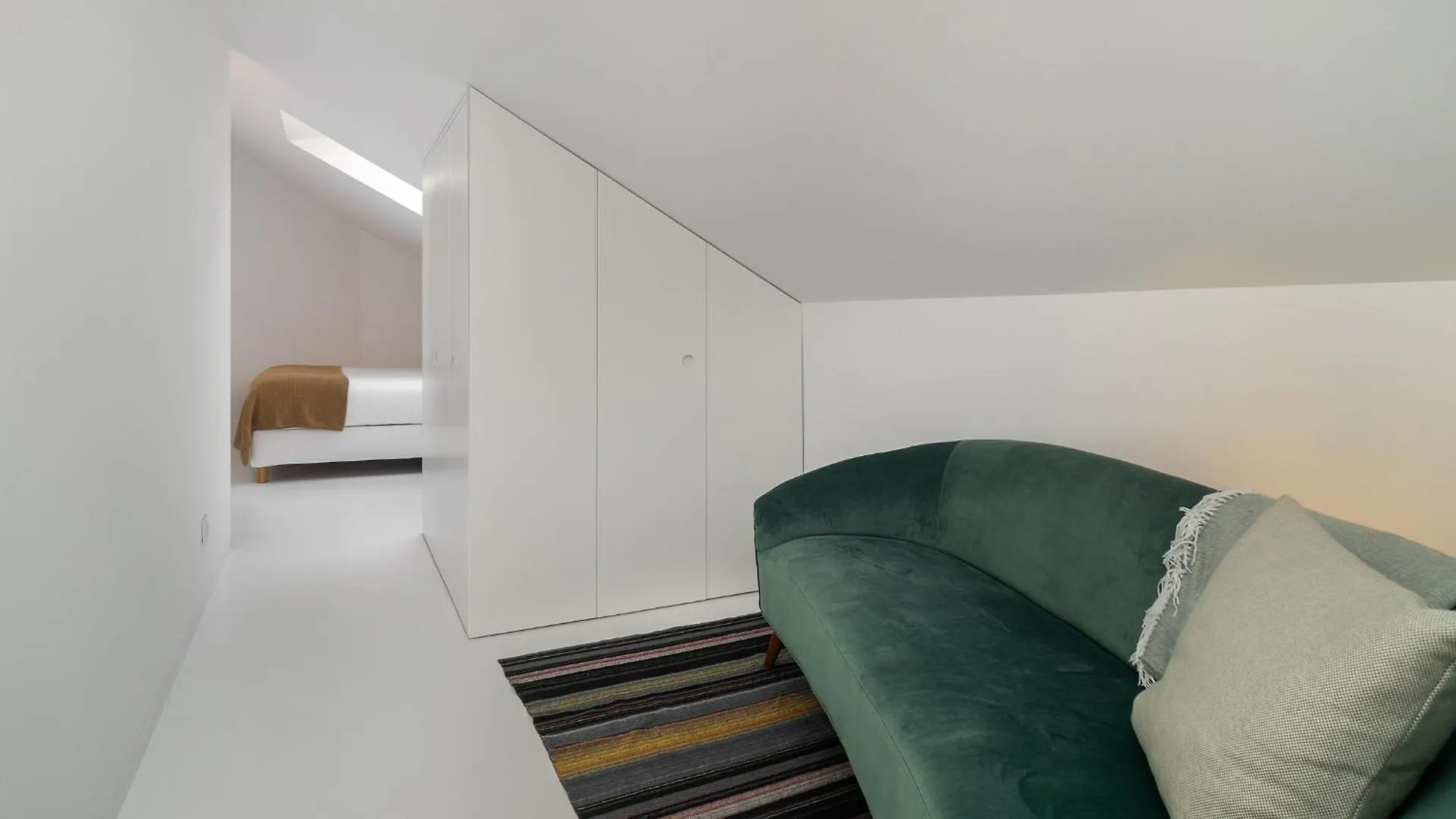 Whome Ultimate Lisbon Stay! Mid-Term Duplex With Terrace Португалия