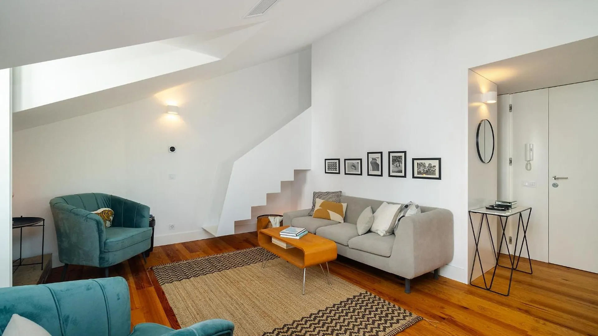 Whome Ultimate Lisbon Stay! Mid-Term Duplex With Terrace 0*,  Portugal